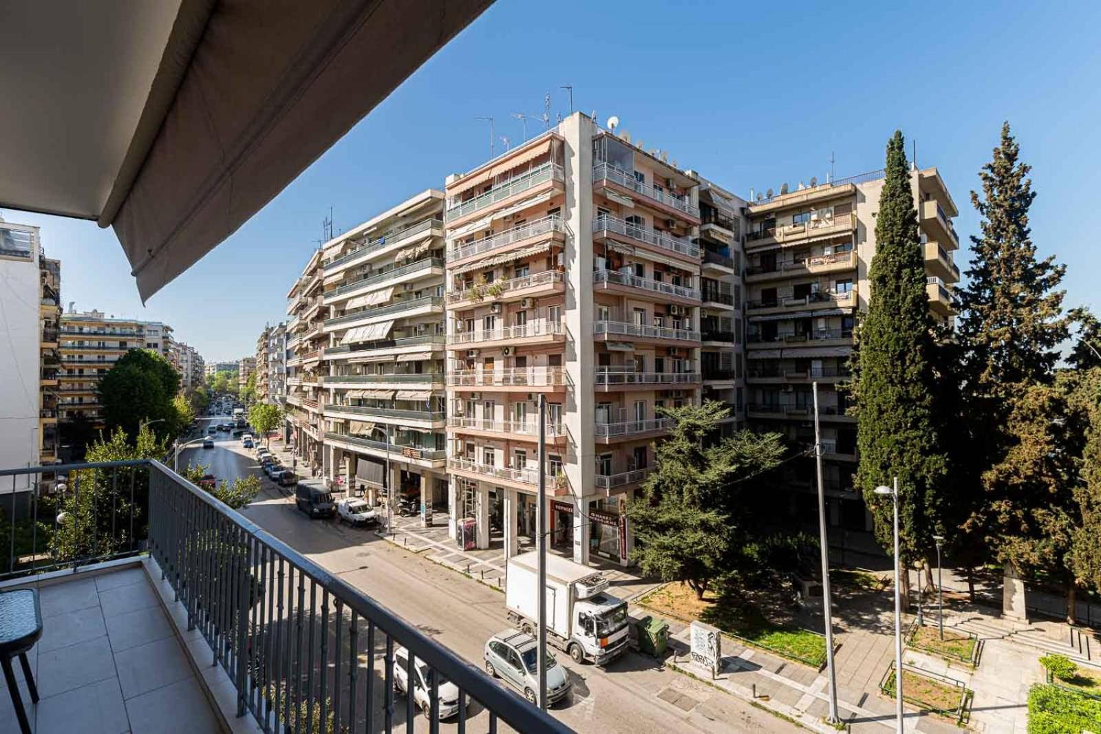 Modern 3 Bedroom Luxury Apartment Thessaloníki Luaran gambar